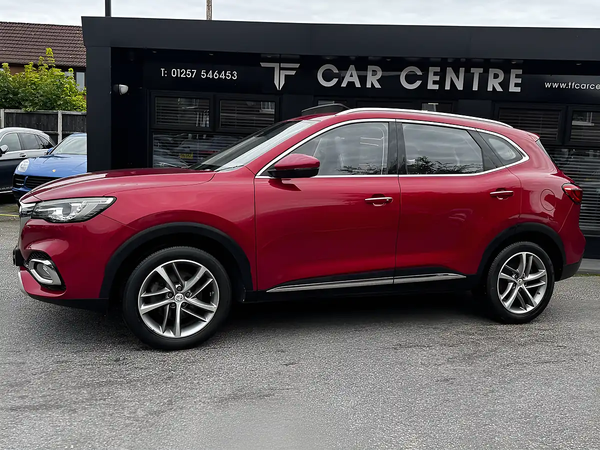 Used 2021 MG MG Hs Exclusive Red - Interior and Exterior details 3