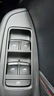 Used 2021 MG MG Zs Excite White - Interior and Exterior details 14