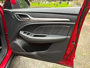 Used 2021 MG MG Zs Exclusive Red - Interior and Exterior details 12