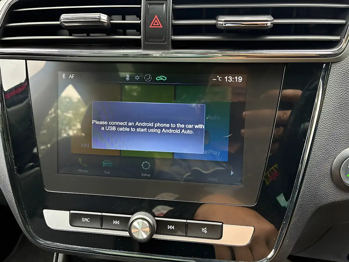 Used 2021 MG MG Zs Exclusive Red - Interior and Exterior details 14
