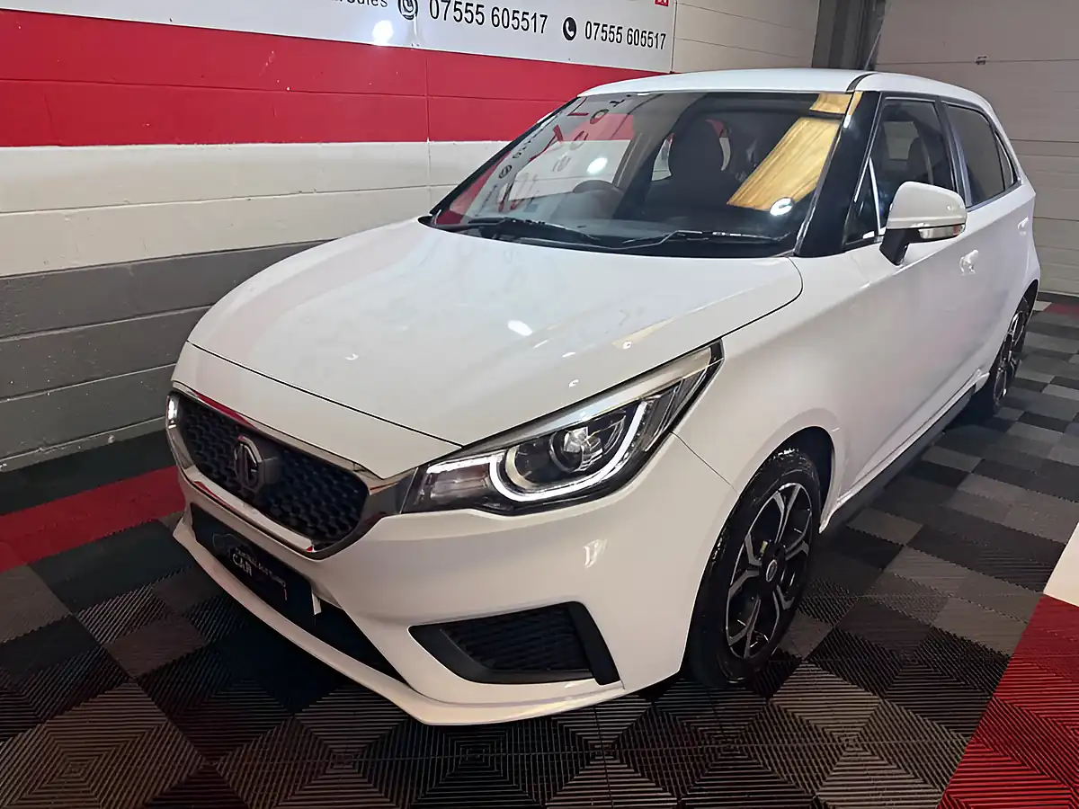 Used 2021 MG MG3 Excite White - Interior and Exterior details 3