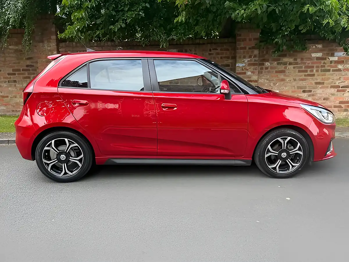 Used 2021 MG MG3 Exclusive Nav Red - Interior and Exterior details 8