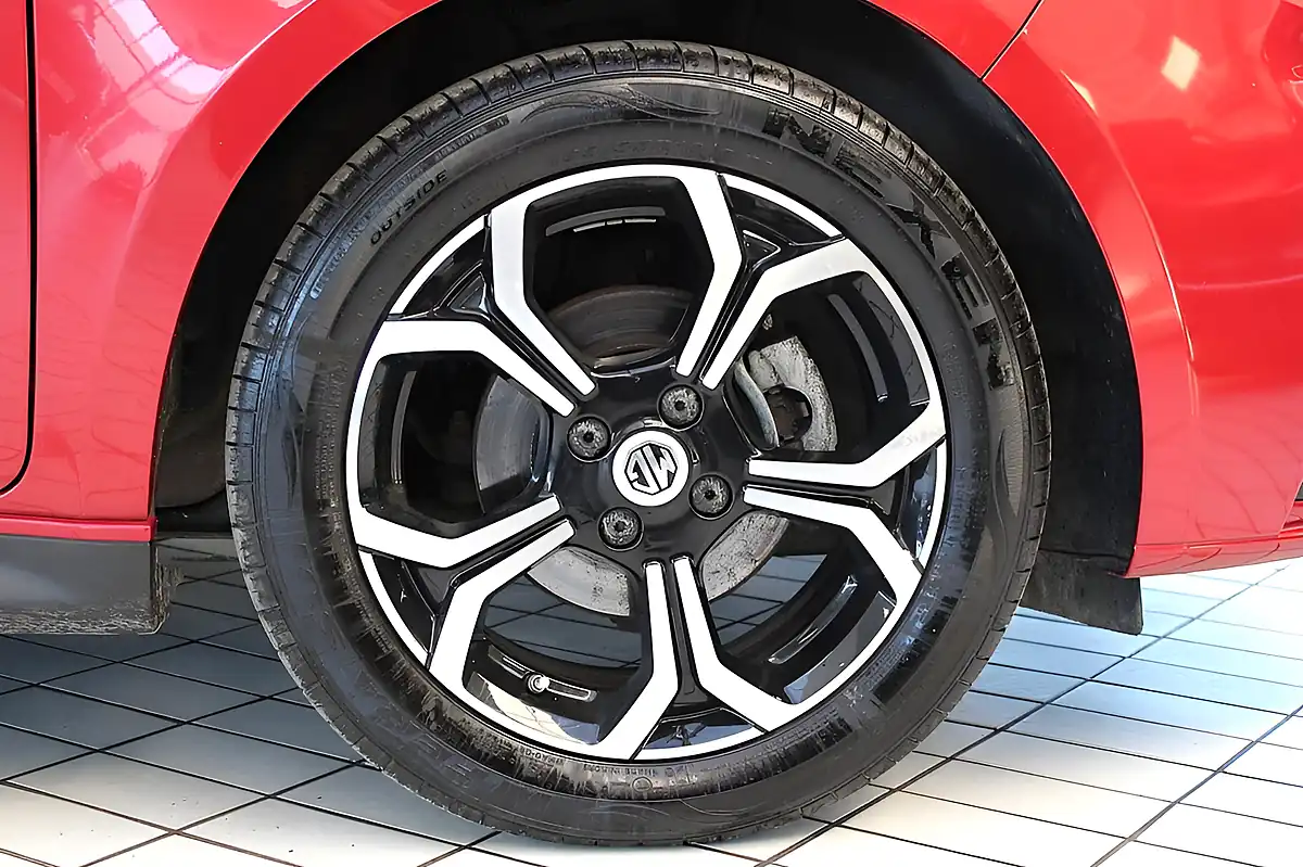 Used 2021 MG MG3 Exclusive Nav Red - Interior and Exterior details 11