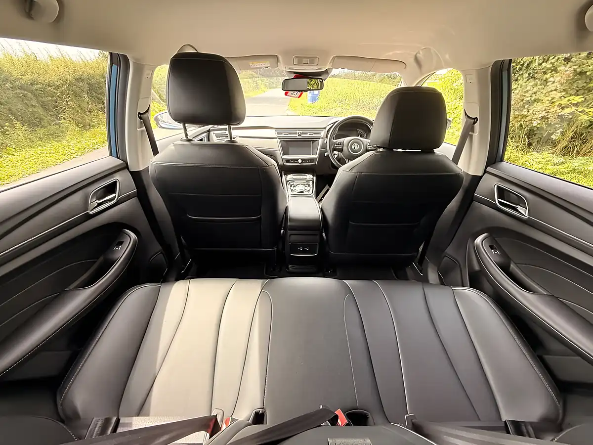 Used 2021 MG MG5 Exclusive Piccadilly Blue - Interior and Exterior details 16