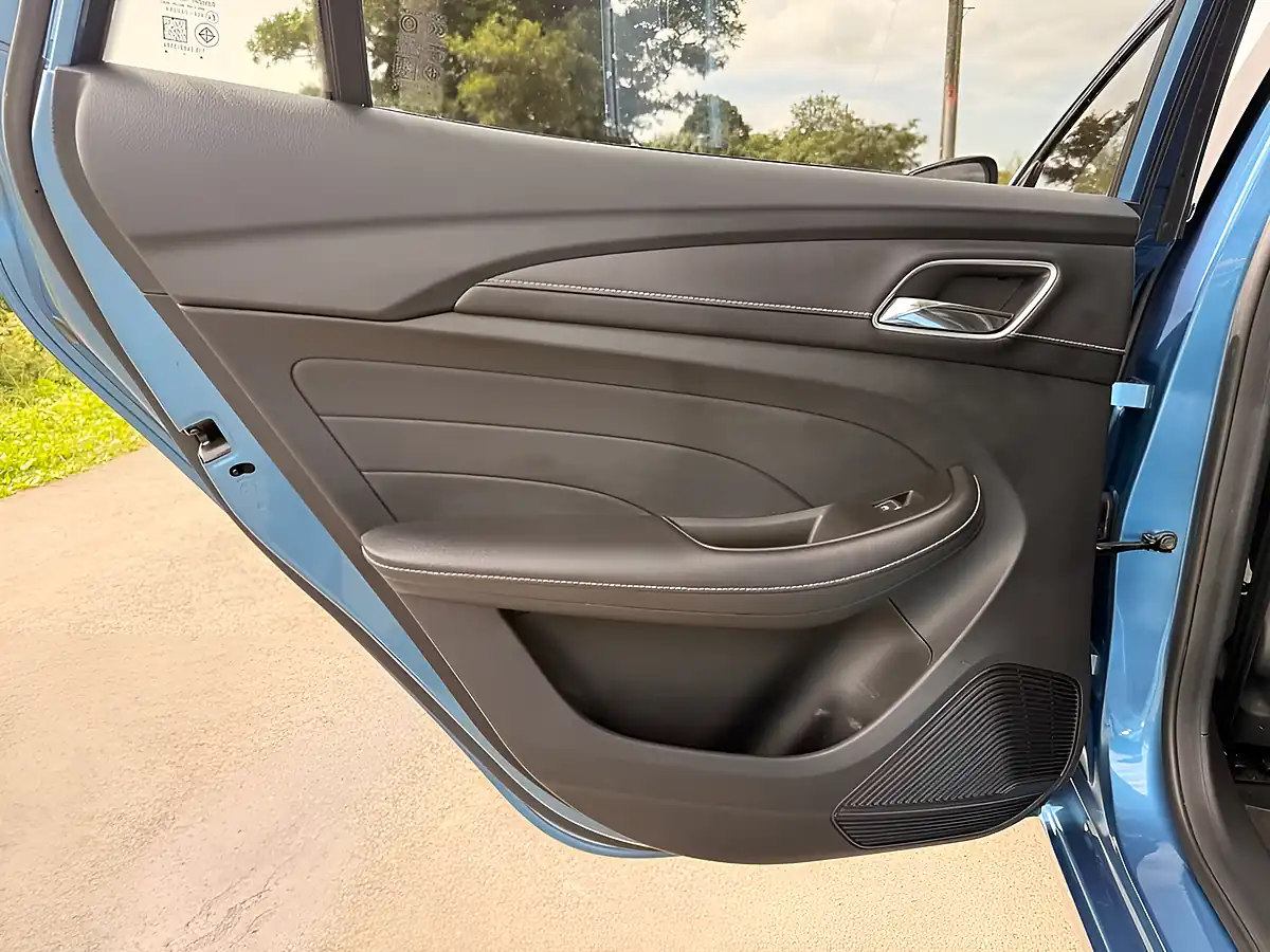 Used 2021 MG MG5 Exclusive Piccadilly Blue - Interior and Exterior details 19