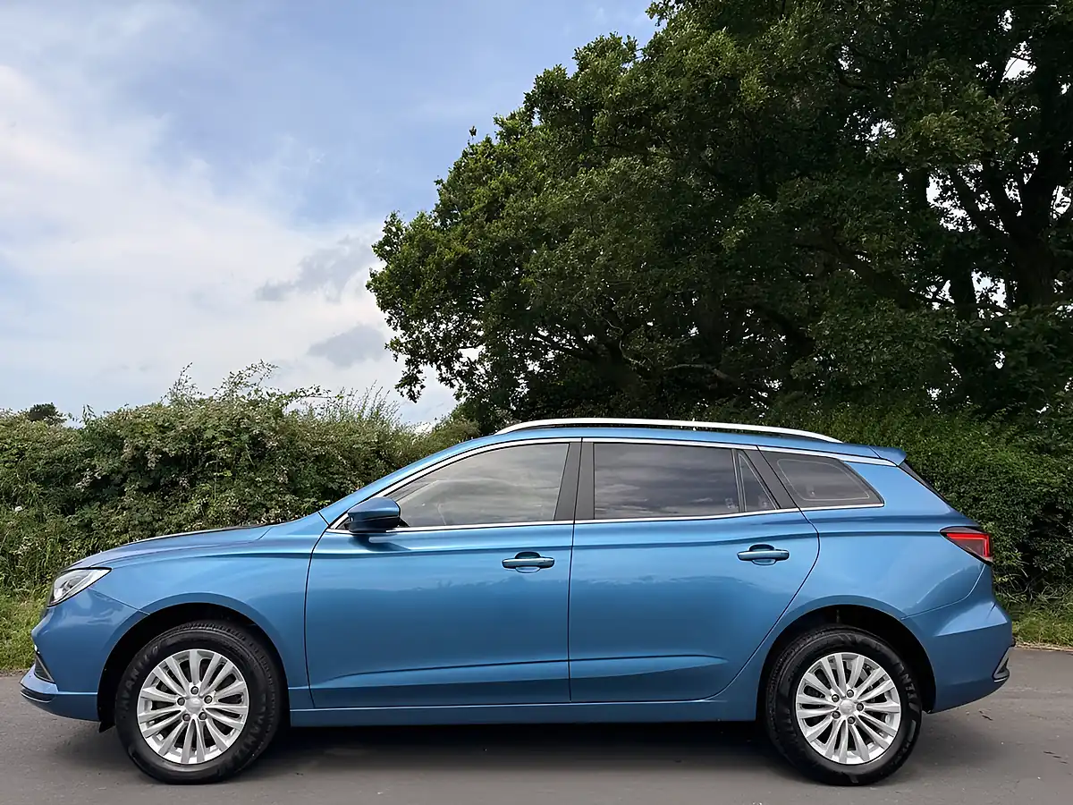 Used 2021 MG MG5 Exclusive Piccadilly Blue - Interior and Exterior details 4