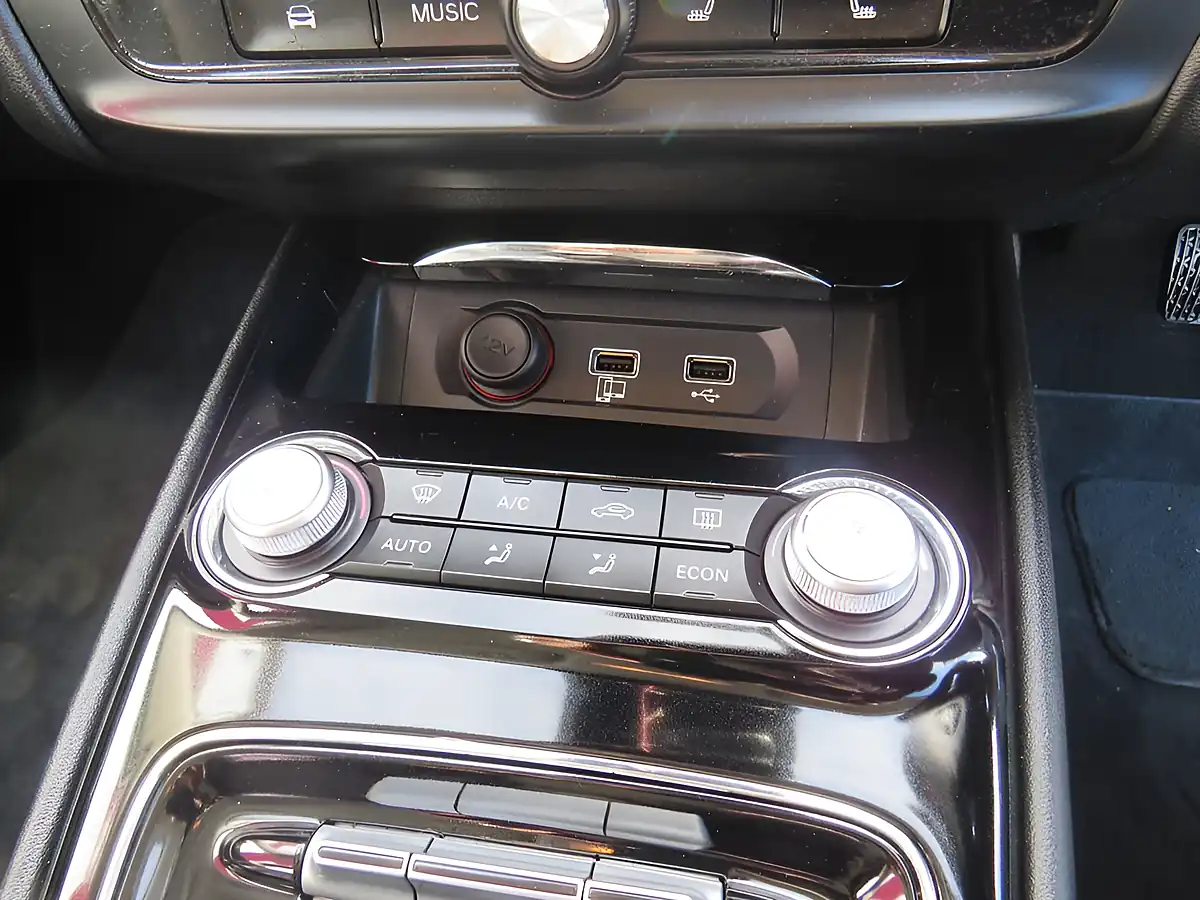 Used 2021 MG MG5 Exclusive White - Interior and Exterior details 11