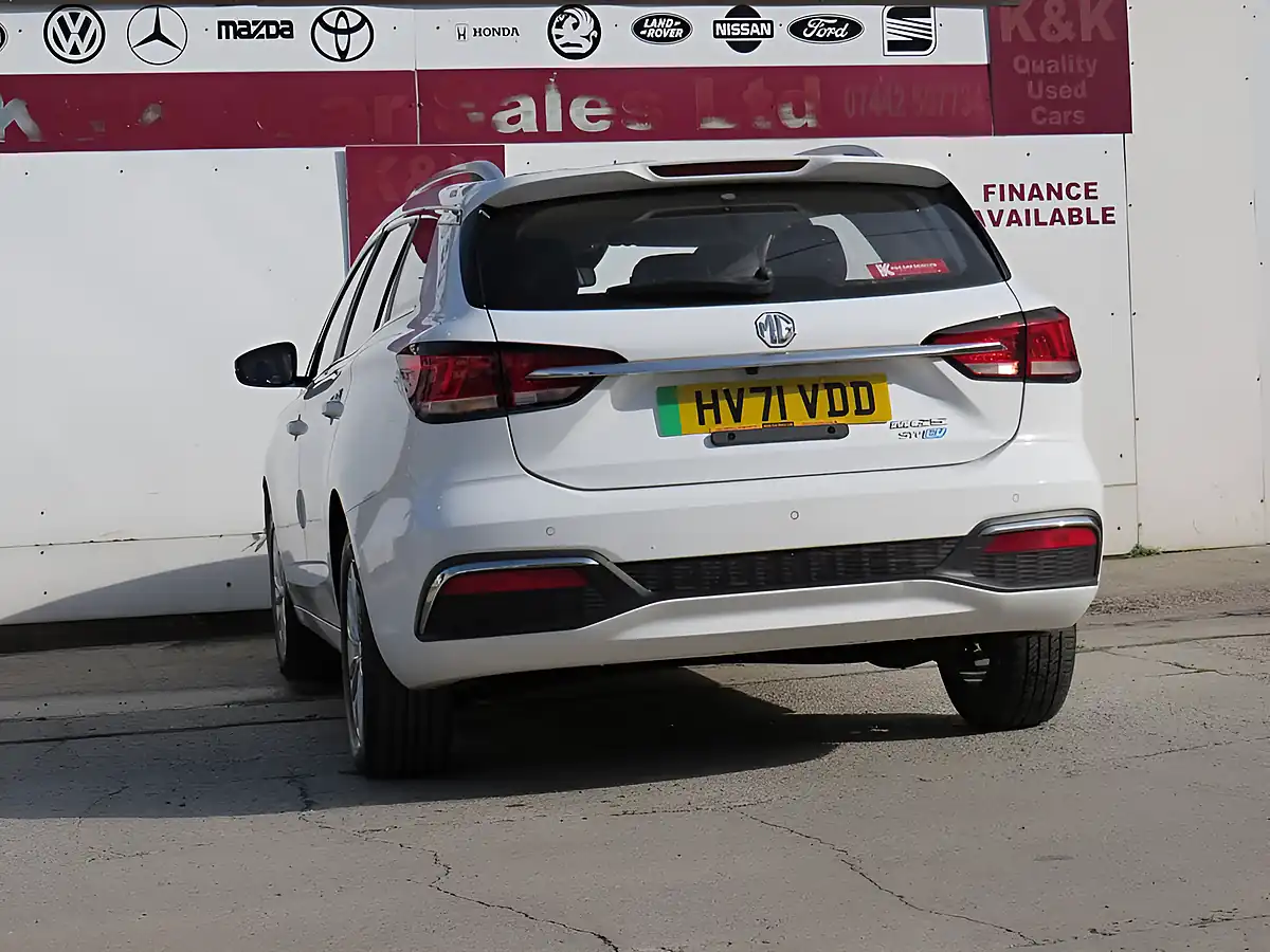 Used 2021 MG MG5 Exclusive White - Interior and Exterior details 20