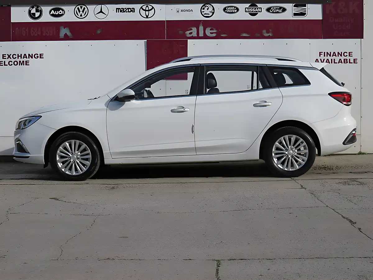 Used 2021 MG MG5 Exclusive White - Interior and Exterior details 5