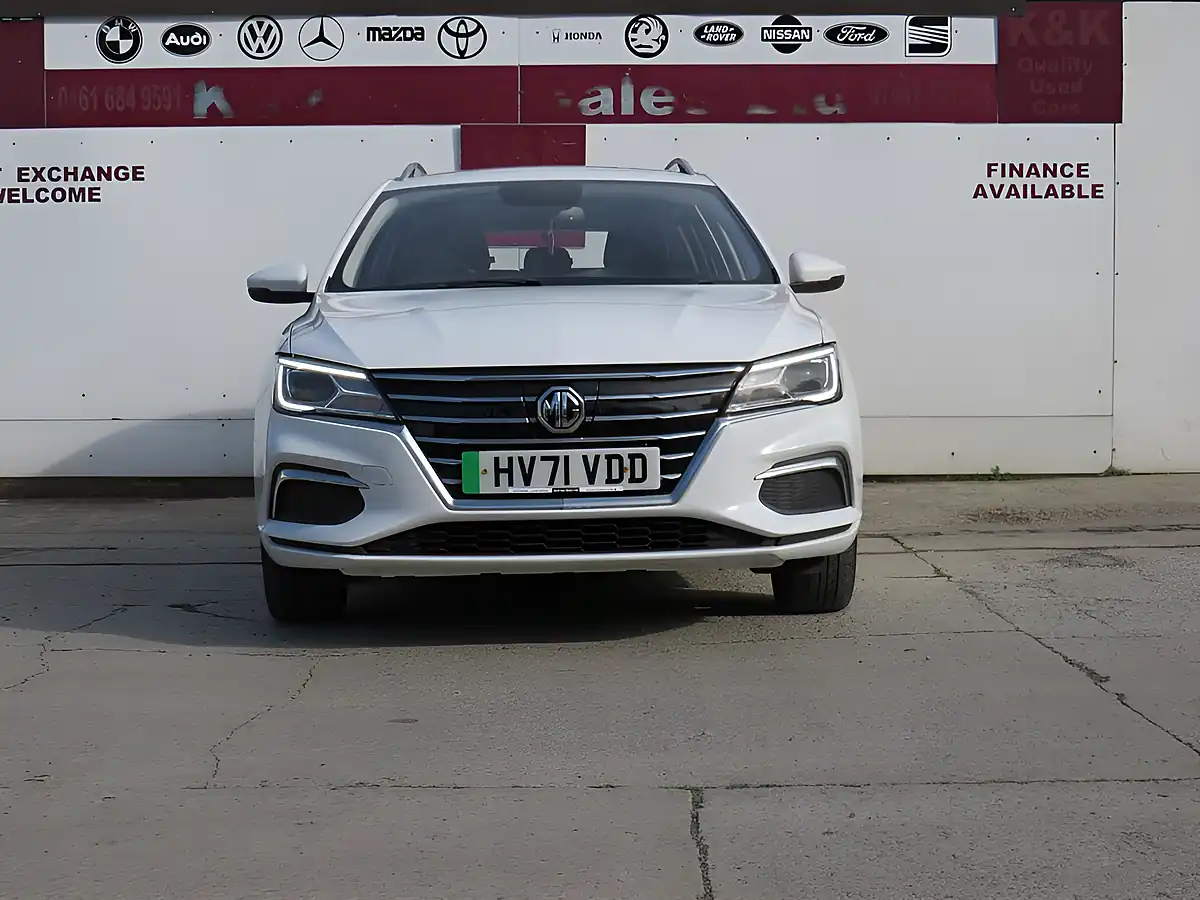 Used 2021 MG MG5 Exclusive White - Interior and Exterior details 6