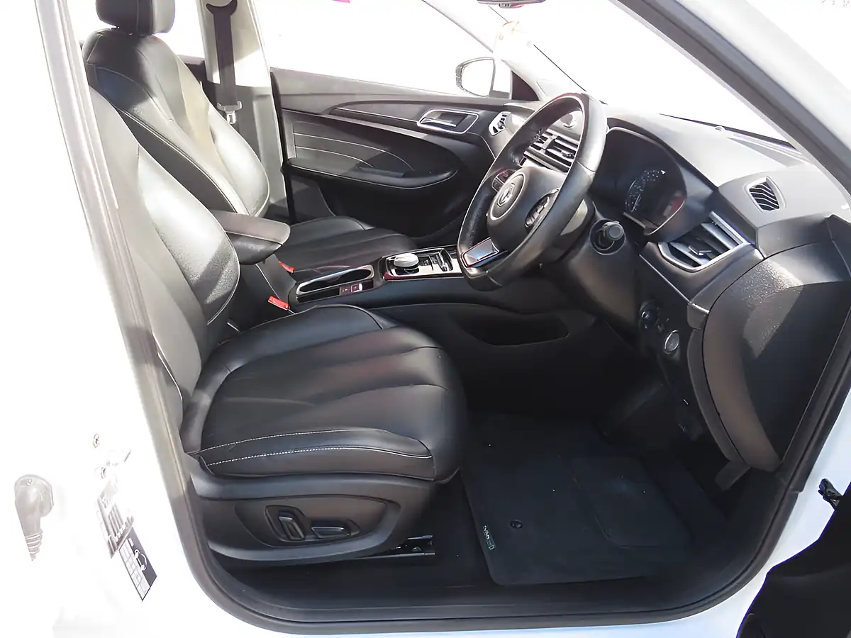 Used 2021 MG MG5 Exclusive White - Interior and Exterior details 7