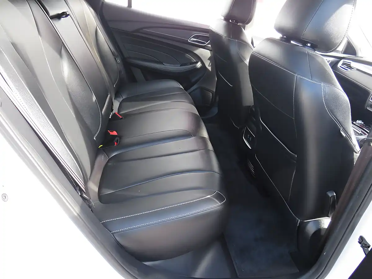 Used 2021 MG MG5 Exclusive White - Interior and Exterior details 8