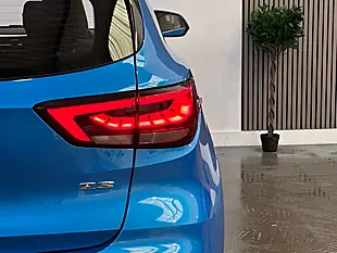 Used 2021 MG Zs Excite Blue - Interior and Exterior details 16
