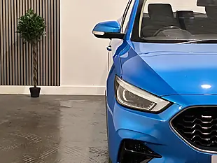 Used 2021 MG Zs Excite Blue - Interior and Exterior details 17