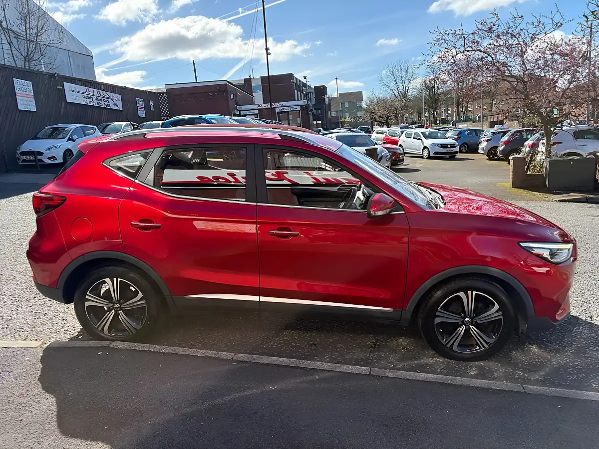 Used 2021 MG Zs Excite Red - Interior and Exterior details 2