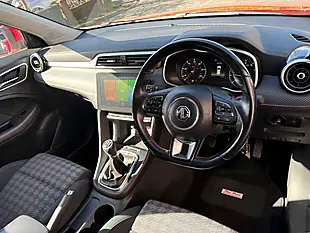 Used 2021 MG Zs Excite Red - Interior and Exterior details 9