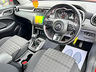 Used 2021 MG ZS Excite Red - Interior and Exterior details 5
