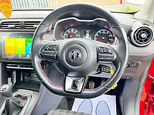 Used 2021 MG ZS Excite Red - Interior and Exterior details 6