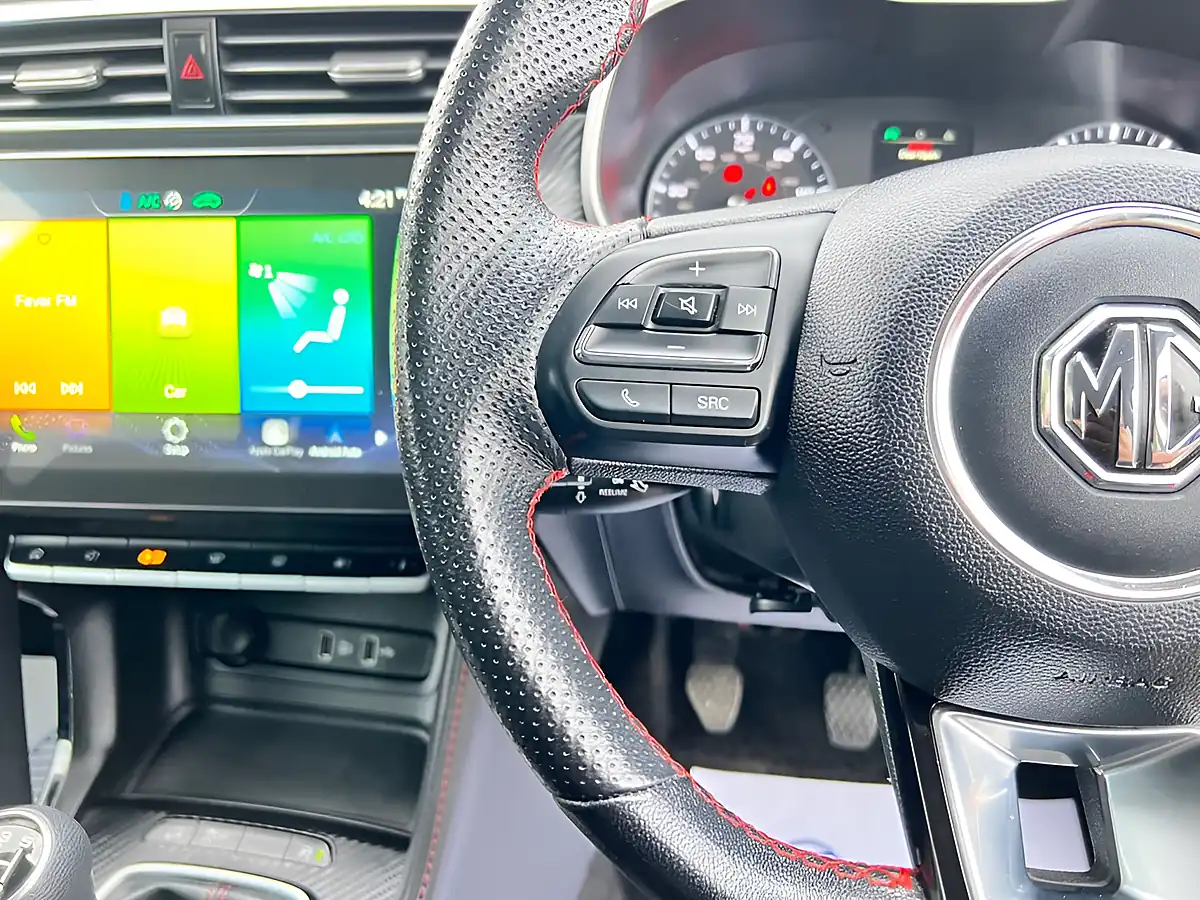 Used 2021 MG ZS Excite Red - Interior and Exterior details 7