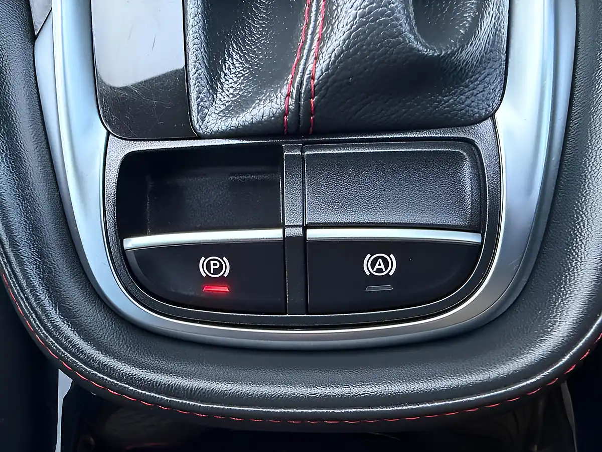 Used 2021 MG Zs Excite Silver - Interior and Exterior details 18