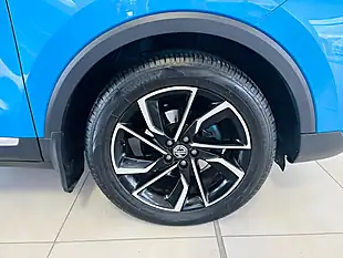 Used 2021 MG Zs Exclusive Blue - Interior and Exterior details 12