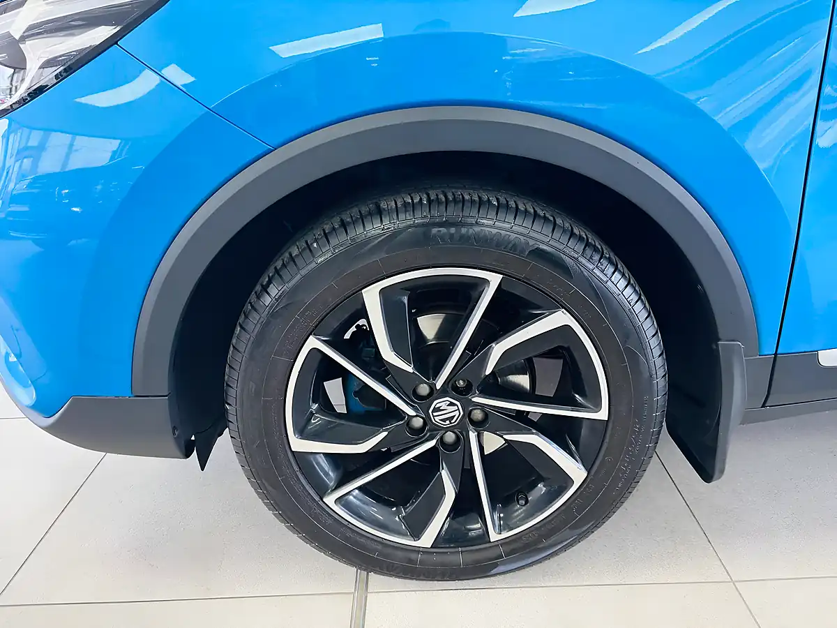 Used 2021 MG Zs Exclusive Blue - Interior and Exterior details 15