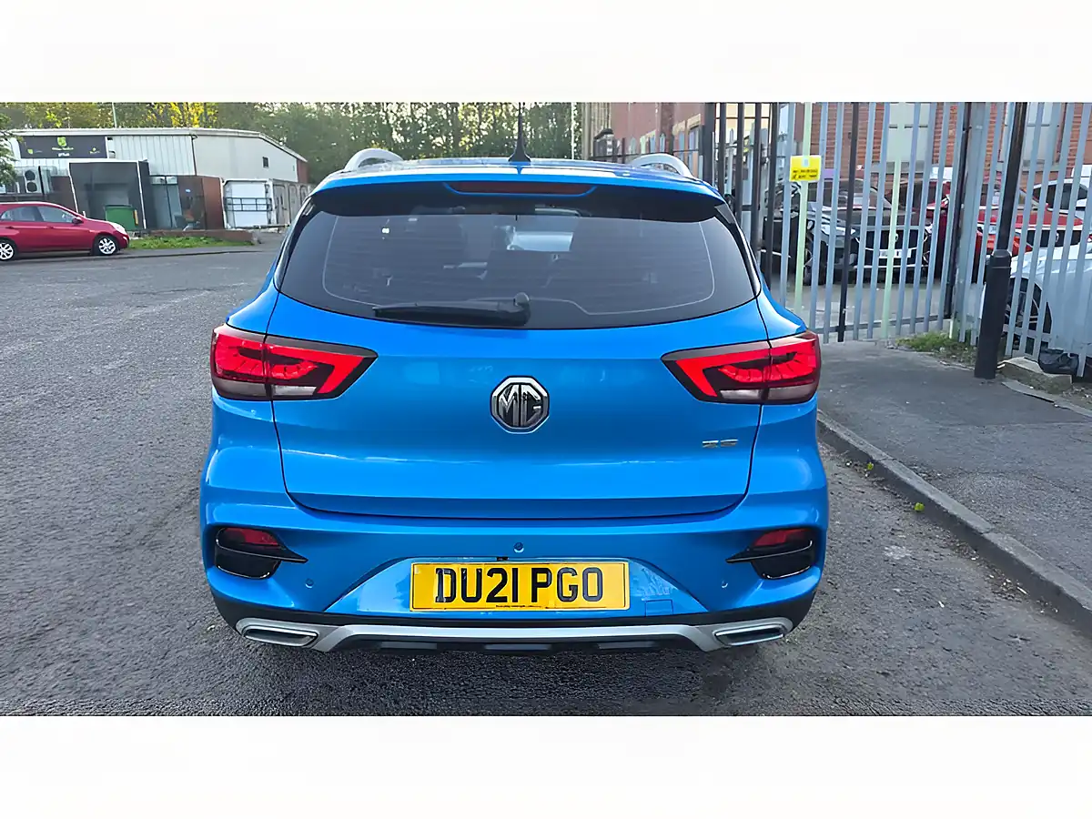 Used 2021 MG Zs Exclusive Blue - Interior and Exterior details 14