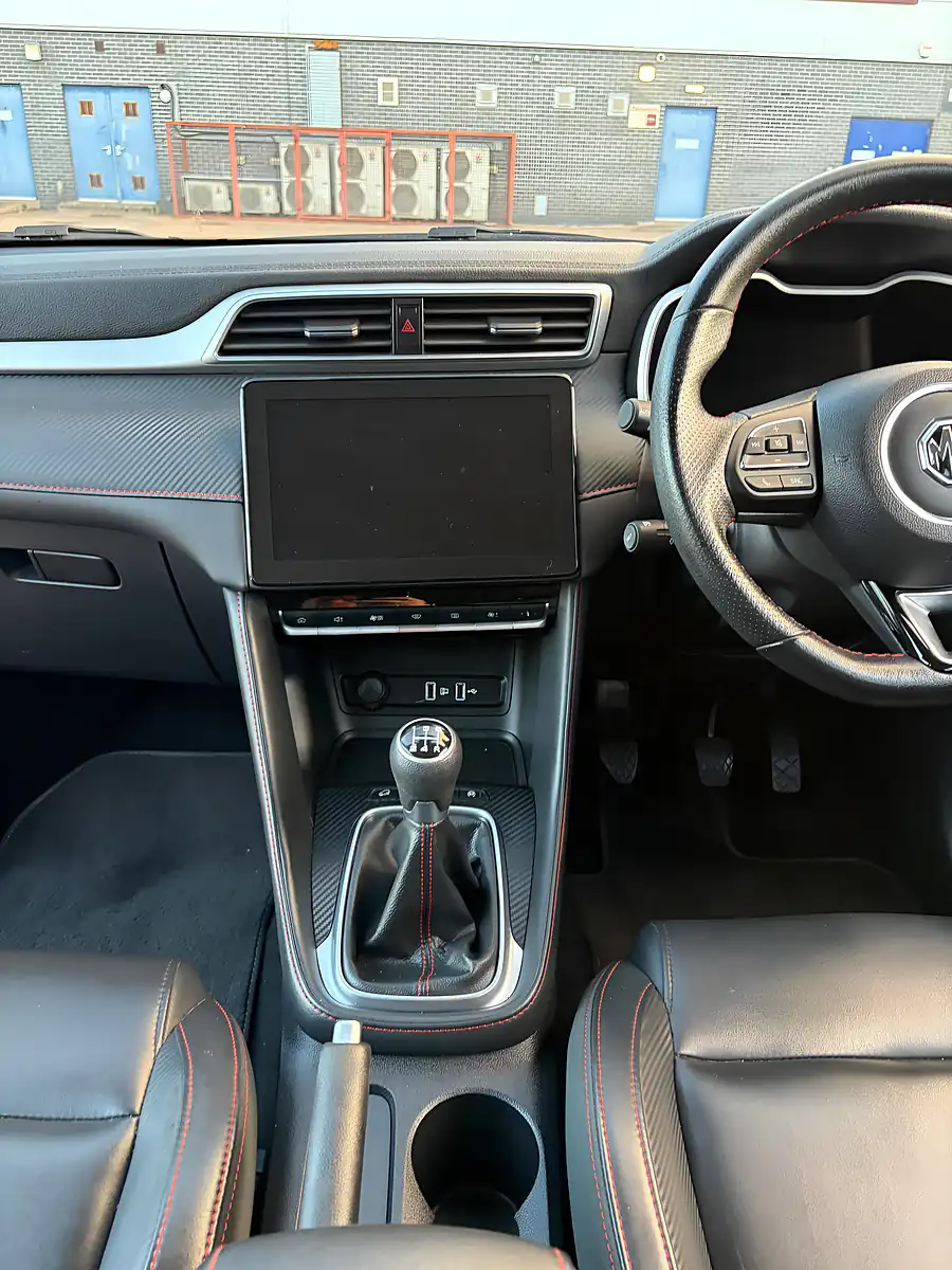 Used 2021 MG ZS Exclusive Orange - Interior and Exterior details 11