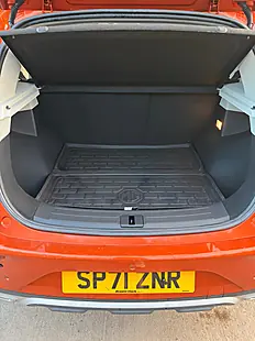 Used 2021 MG ZS Exclusive Orange - Interior and Exterior details 8