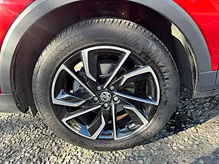Used 2021 MG ZS Exclusive Red - Interior and Exterior details 19