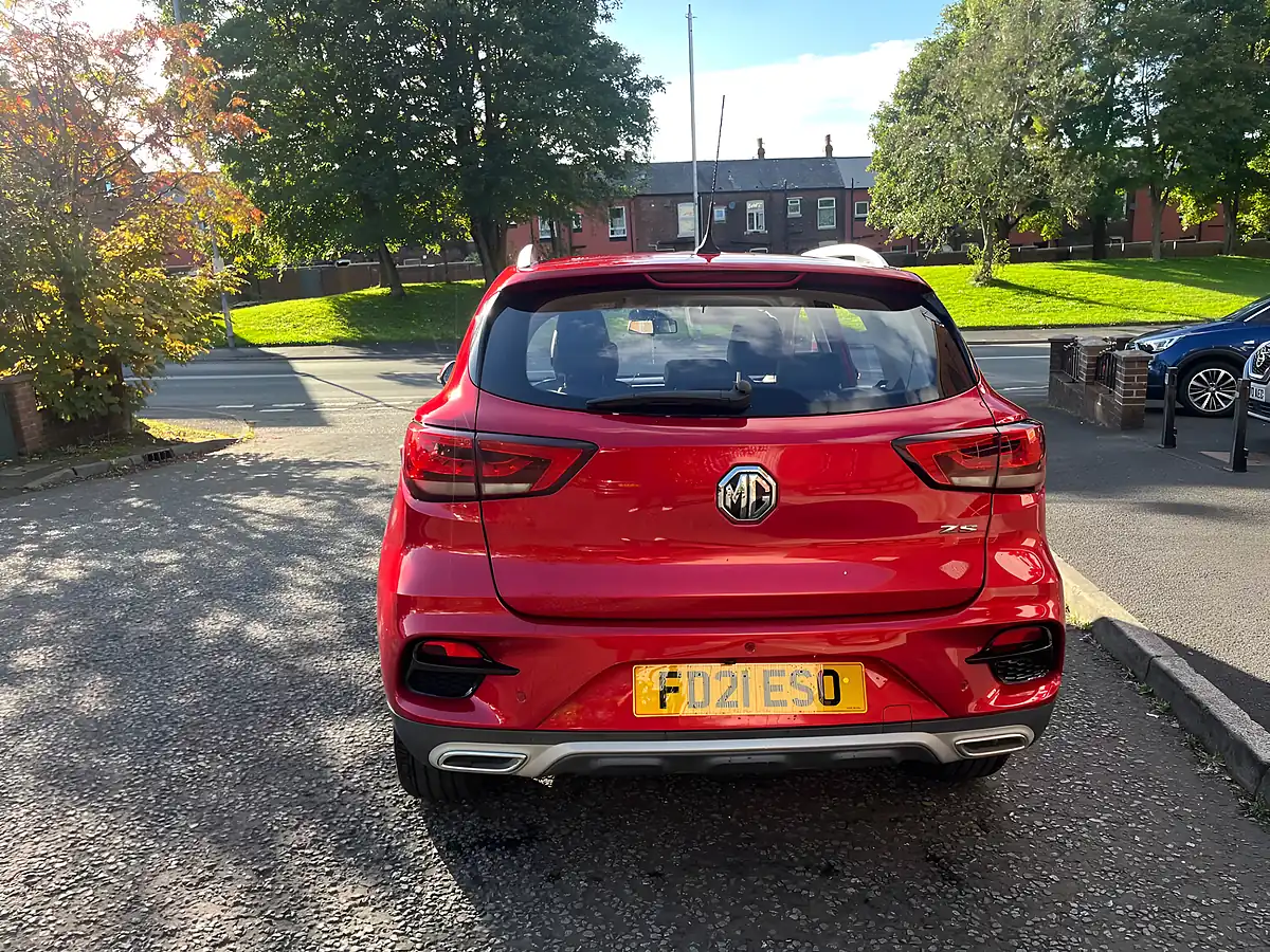 Used 2021 MG ZS Exclusive Red - Interior and Exterior details 4