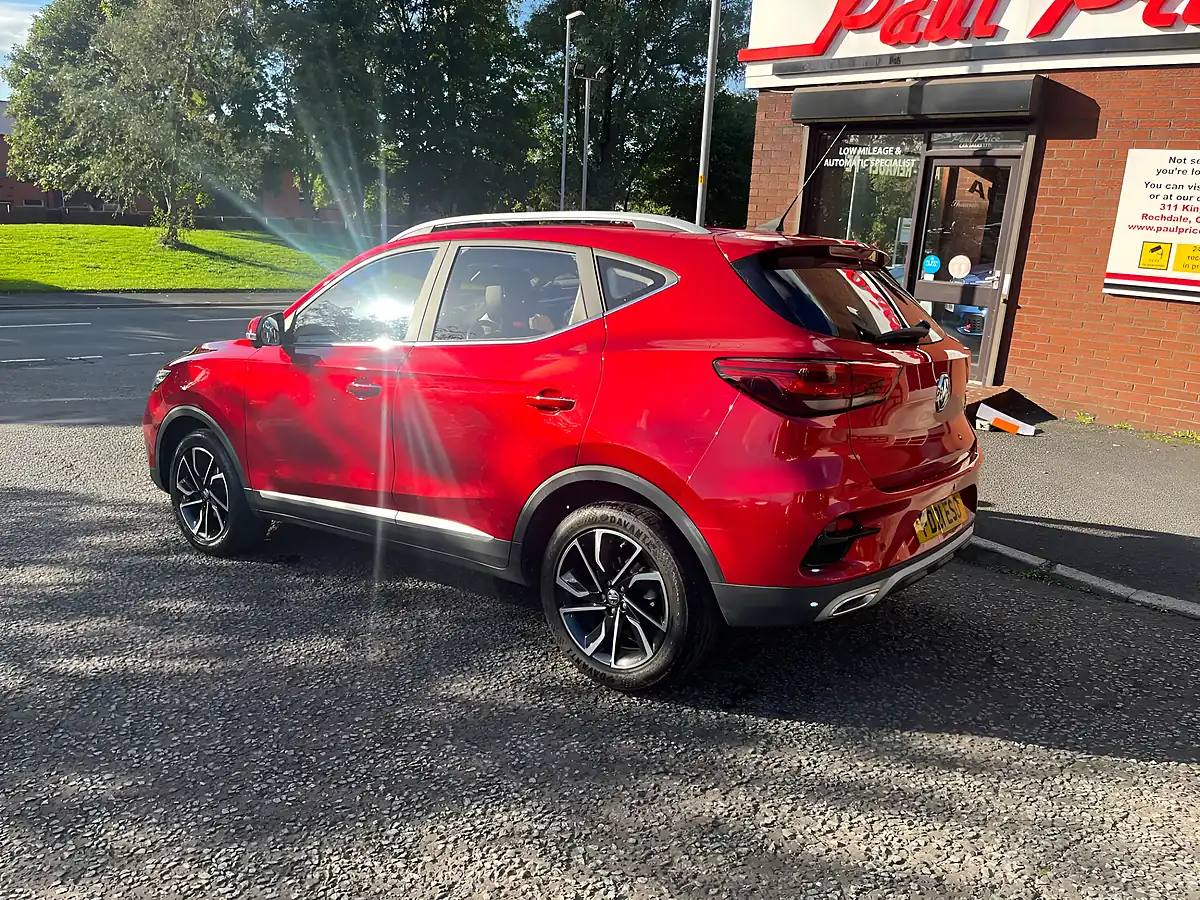 Used 2021 MG ZS Exclusive Red - Interior and Exterior details 5