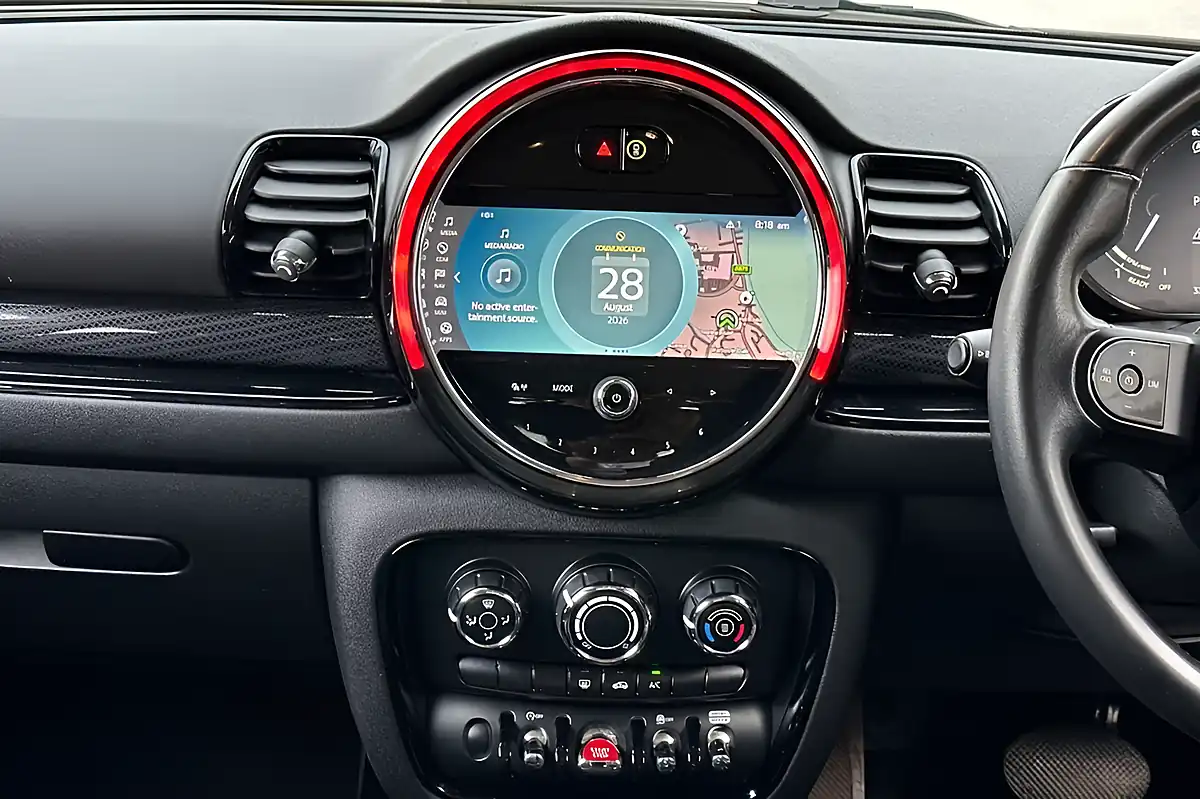 Used 2021 MINI Clubman Classic Silver - Interior and Exterior details 12