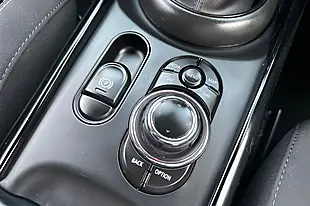 Used 2021 MINI Clubman Classic Silver - Interior and Exterior details 20