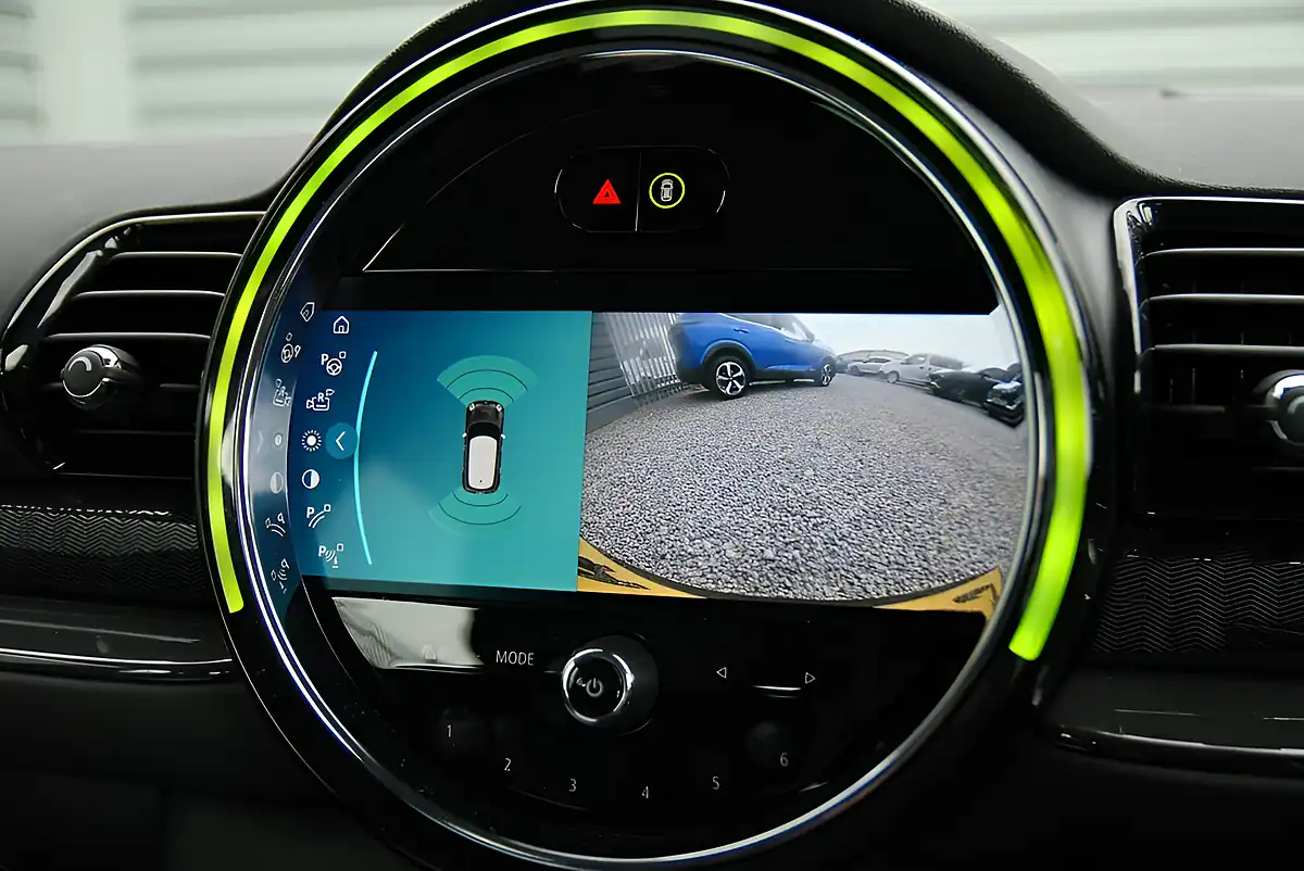 Used 2021 MINI Clubman Cooper Classic Black - Interior and Exterior details 14