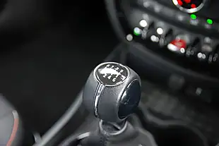 Used 2021 MINI Clubman Cooper Classic Black - Interior and Exterior details 6