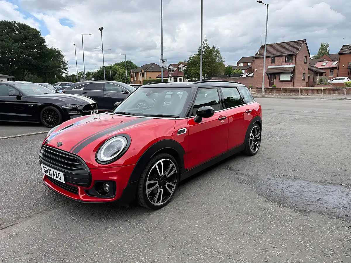 Used 2021 MINI Clubman Cooper Sport Red - Interior and Exterior details 7