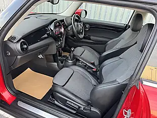 Used 2021 MINI Cooper Classic Red - Interior and Exterior details 10