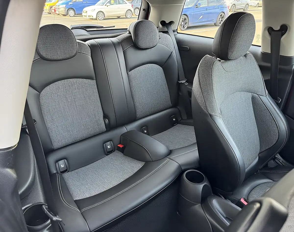 Used 2021 MINI Cooper Classic Red - Interior and Exterior details 12