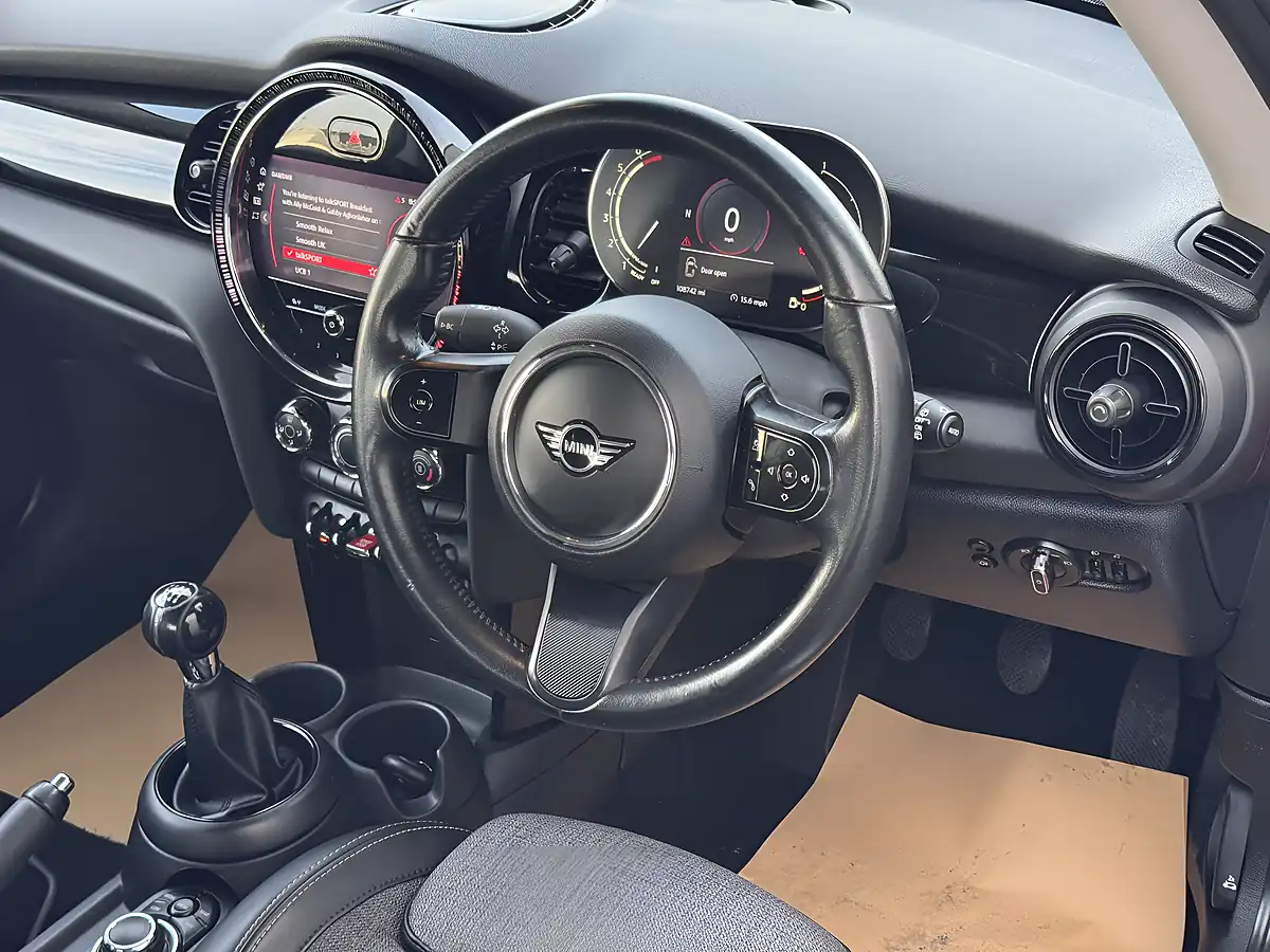 Used 2021 MINI Cooper Classic Red - Interior and Exterior details 14