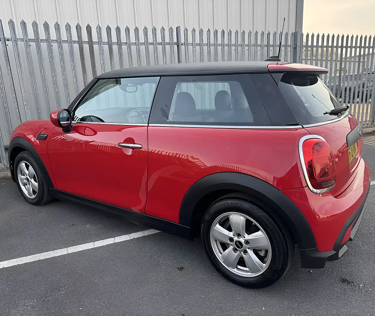 Used 2021 MINI Cooper Classic Red - Interior and Exterior details 4