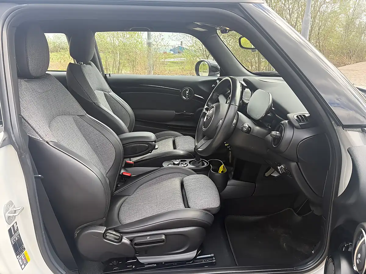 Used 2021 MINI Cooper Cooper S Silver - Interior and Exterior details 20