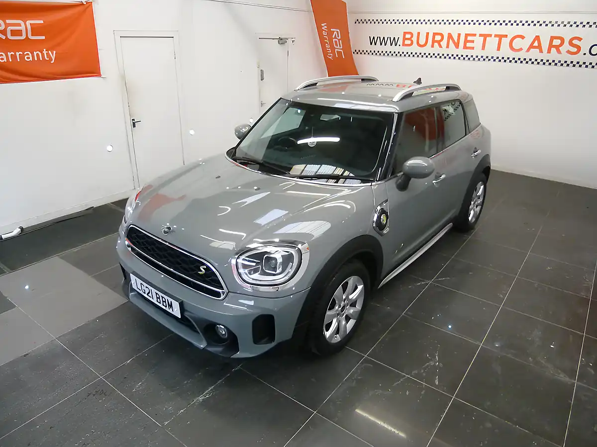Used 2021 MINI Countryman Classic Grey - Interior and Exterior details 19