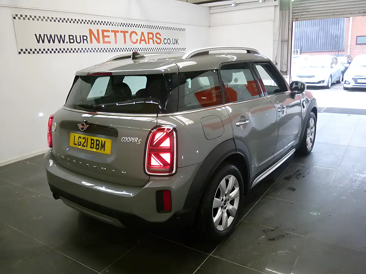 Used 2021 MINI Countryman Classic Grey - Interior and Exterior details 9
