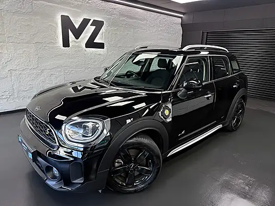 2021 MINI Countryman Cooper SE Classic