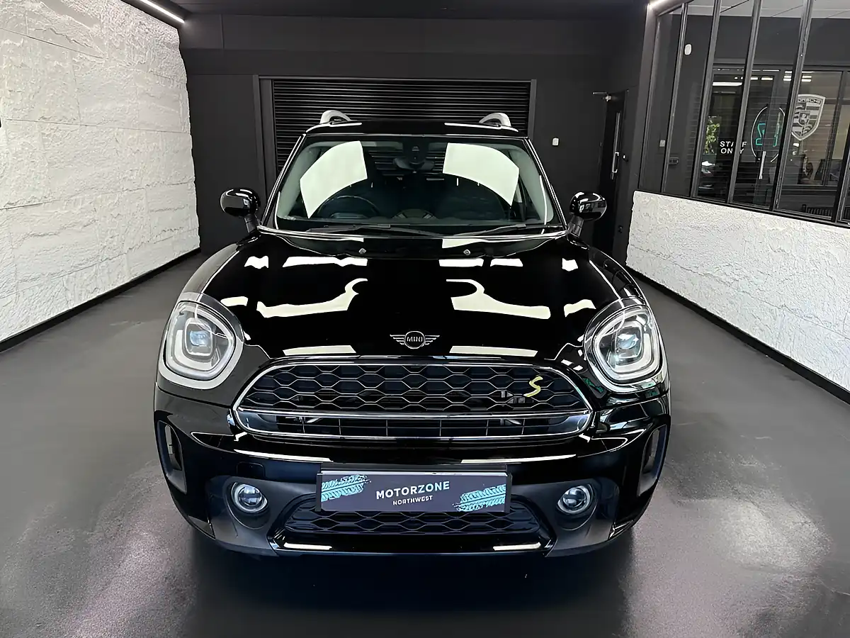 Used 2021 MINI Countryman Cooper Classic Black - Interior and Exterior details 14