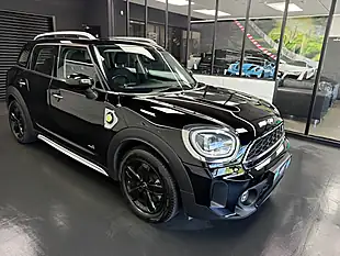 Used 2021 MINI Countryman Cooper Classic Black - Interior and Exterior details 16