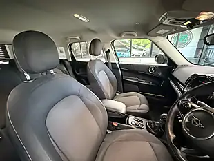Used 2021 MINI Countryman Cooper Classic Black - Interior and Exterior details 17