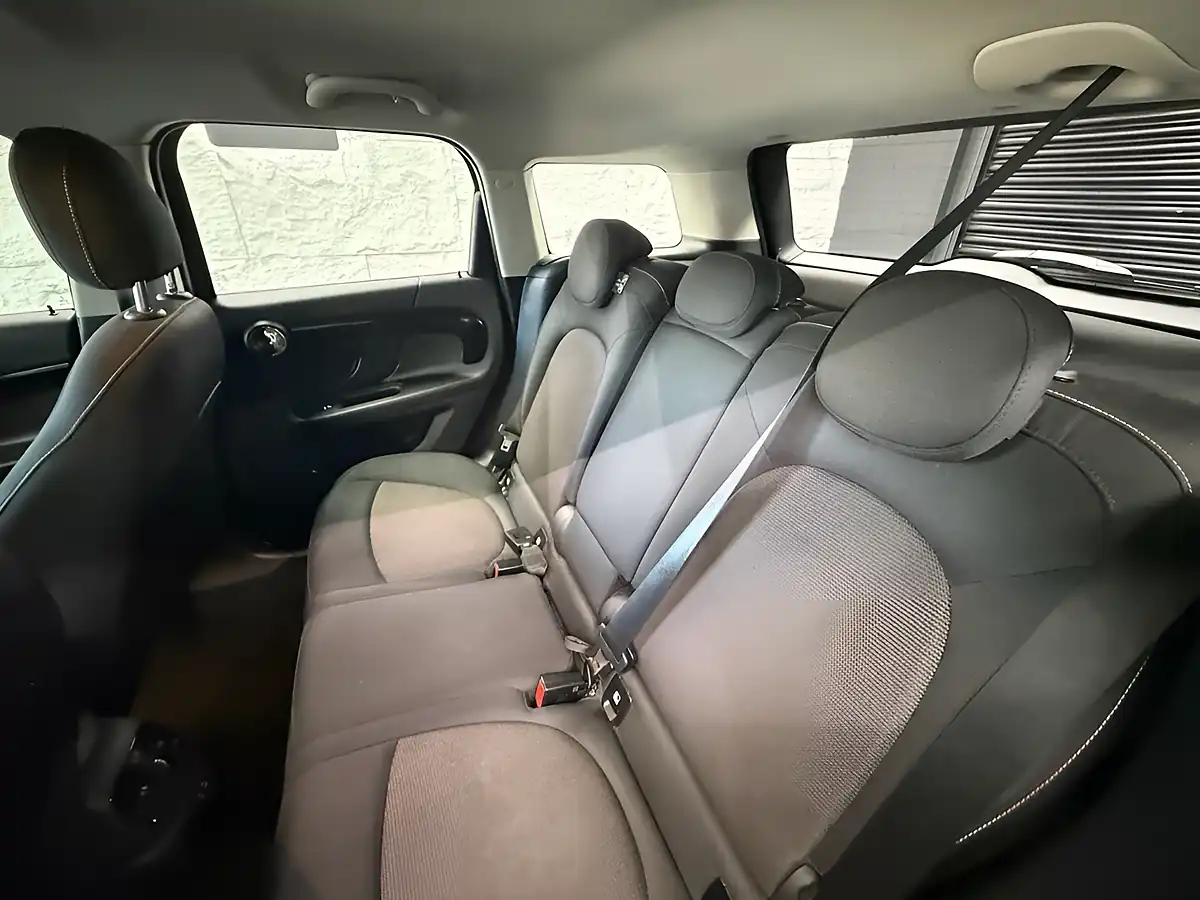 Used 2021 MINI Countryman Cooper Classic Black - Interior and Exterior details 7