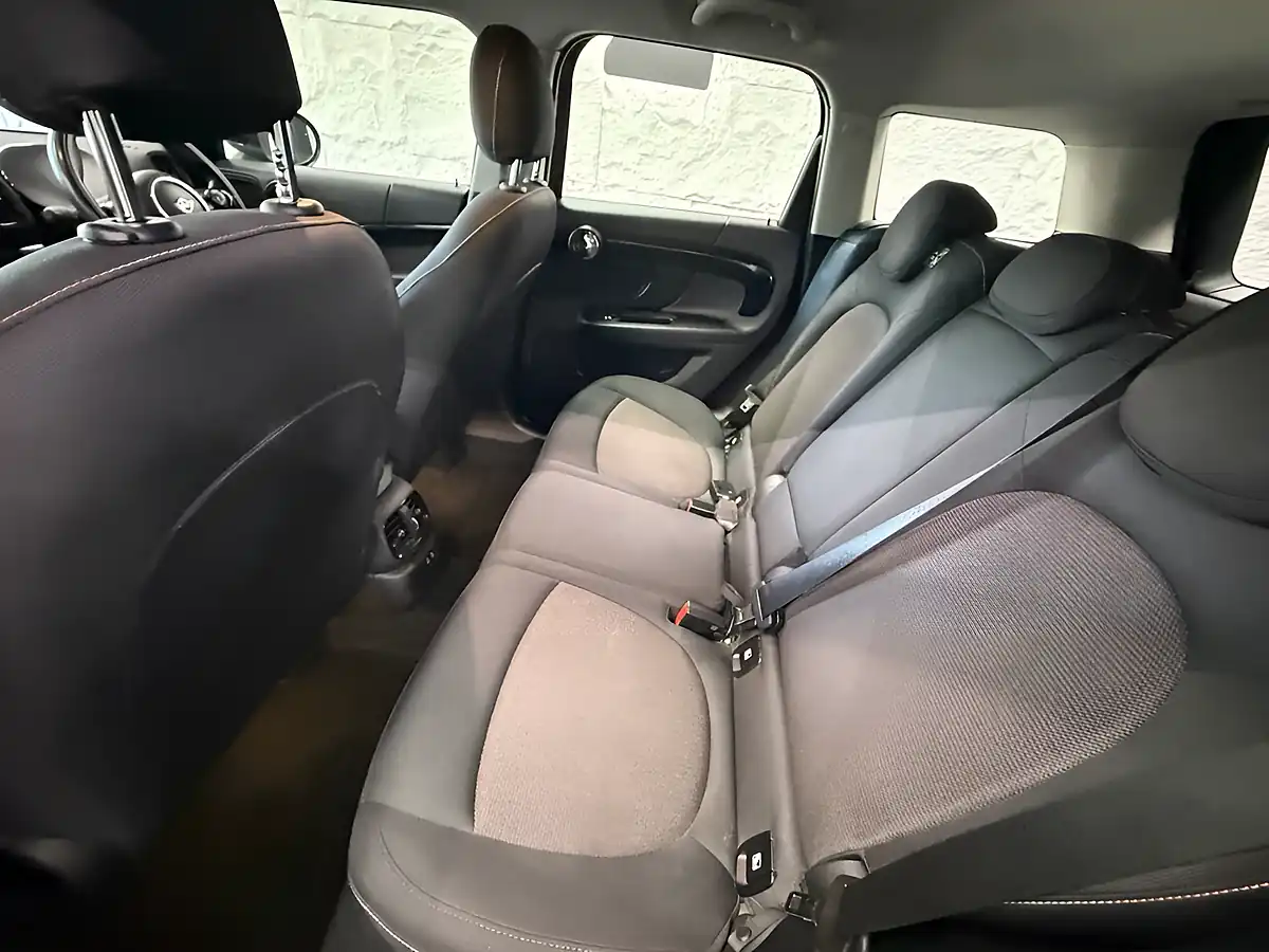 Used 2021 MINI Countryman Cooper Classic Black - Interior and Exterior details 9